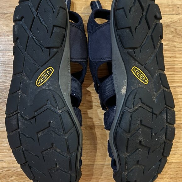 Keen Newport Closed Toe Sandals for Teens / Men Size 8 Excellent Condition - Picture 2 of 9